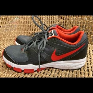 Nike Men’s 8 Running Shoes 🏃‍♂️